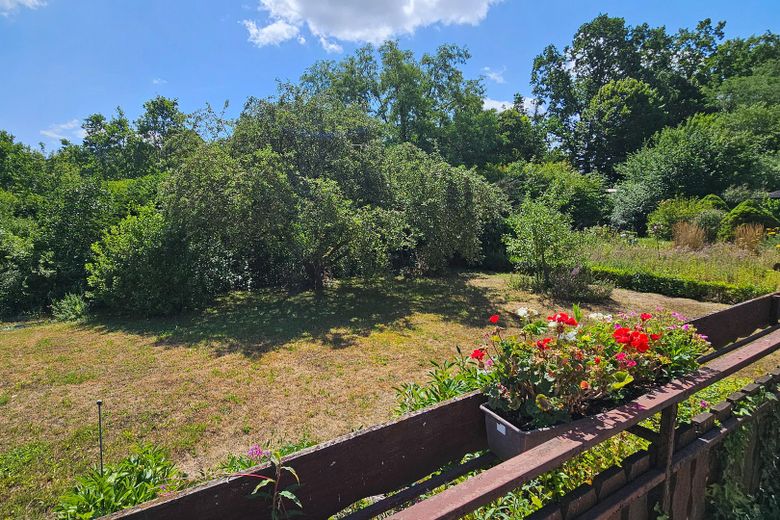 Provisionsfreies Einfamilienhaus mit Einliegerwohnung und Garage – Foto 44