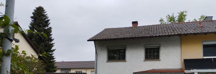 End-of-terrace house, 80m² of living space, for sale in a traffic-calmed area of Albersbösch, Offenburg – Hausansicht