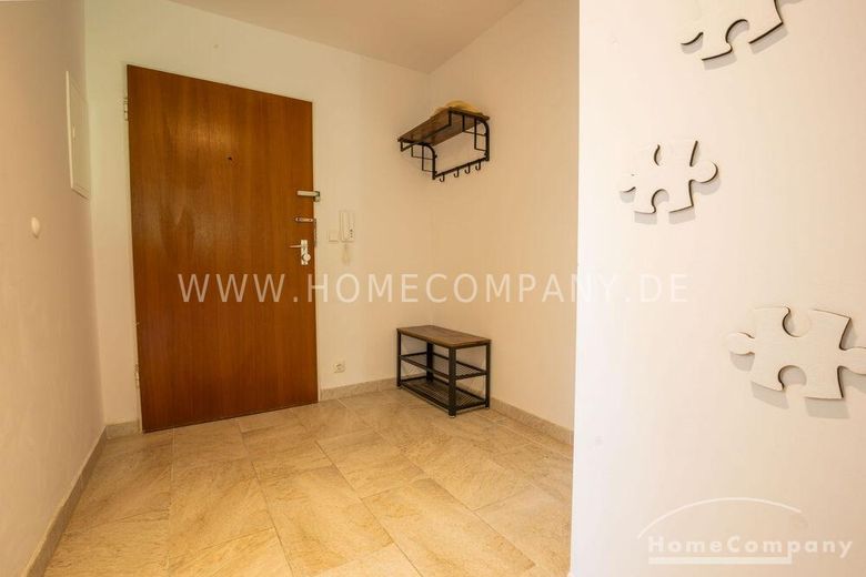 Volledig gemeubileerd 4-kamerappartement met groot balkon in Berg am Laim – e5ed2a7fd0282a8eb1419bebe6469cdd8d3dc5a6.jpg