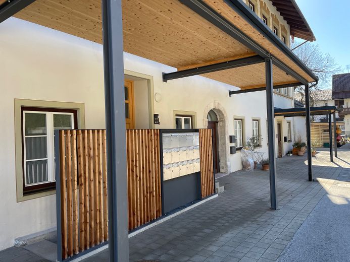 Appartamento al piano terra quasi nuovo con dotazioni di pregio e architettura eccezionale – Foto 3