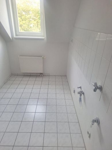 Centro storico sopra i tetti – appartamento mansardato ristrutturato con 2 locali e posto auto opzionale – Foto 19