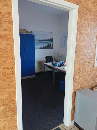 Офіс, кабінет, торговельна площа – Arbeitszimmer 1