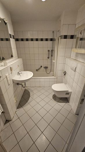 2-kamerappartement - Bremen-Arsten - drempelvrij met balkon + parkeerplaats in ondergrondse garage – Badezimmer