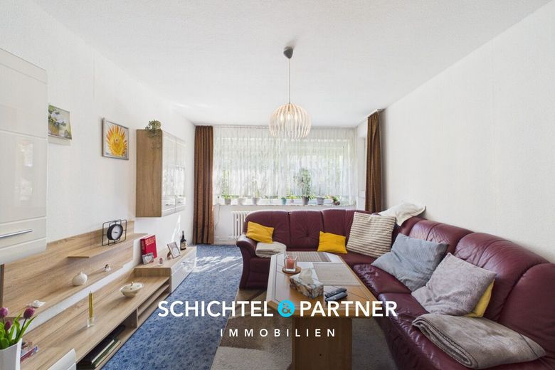 Huchting | Gepflegte 3-Zimmer-Wohnung im Hochparterre mit Balkon – S&amp;P | Wohnzimmer