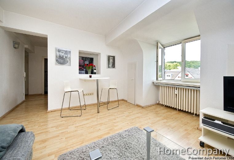 Geräumiges Apartment mit separatem Schlafzimmer in ruhiger Lage von Düsseldorf Grafenberg – 6dcc083859e2755de1c2db866332540591e533f5.jpg