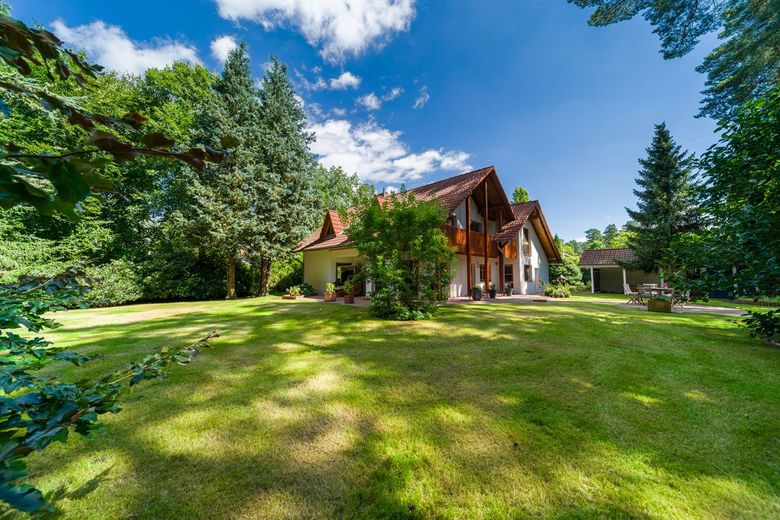 TOP ! Gifhorn-Winkel:  Exklusive Landhausvilla  mitten in der Natur ! – Grundstück