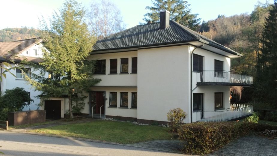 Straßenansicht