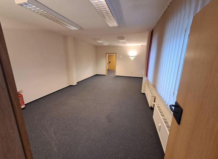 Office space 90 m2 in a central location, in Büchen – Photo 3
