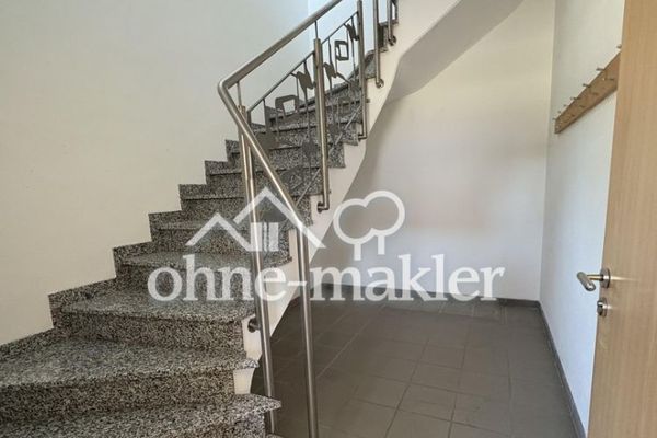 Flexible commercial space in Marktoberdorf Nord – ideal for a practice, office, retail or storage