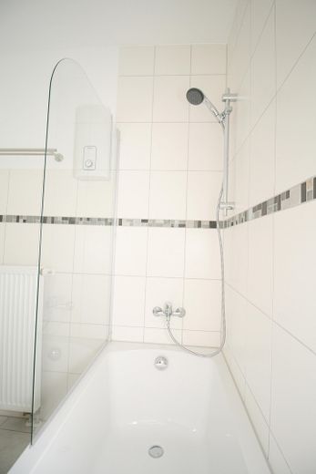 Bad mit Wanne