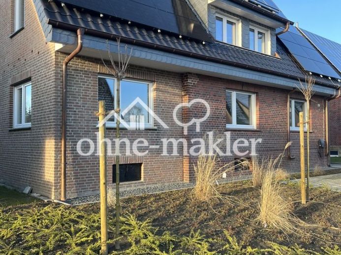 5 Zimmer Masionette-Wohnung, 117qm auf zwei Ebenen mit Balkon und neuwertiger EBK – Photo 1