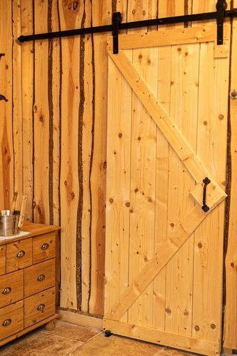 Landhaus Generationenhof mit bis zu 10 ha Land und Bachlauf – Wellness Bad Türe
