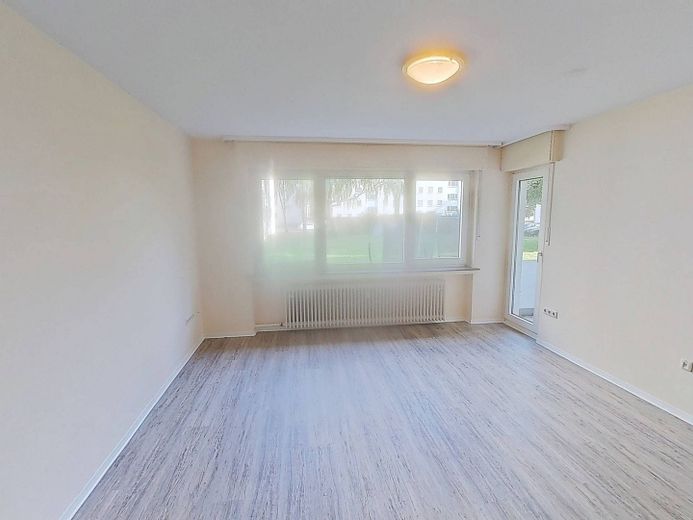 Große 3-Zi.-Whg. mit BALKON in Paderborn-Sennelager – Ansicht I: Wohn- und Esszimmer