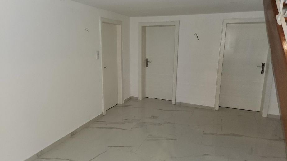 Großes Einfamilienhaus mit Einliegerbereich – ideal für Wohnen, Praxis oder Homeoffice – Foto 9