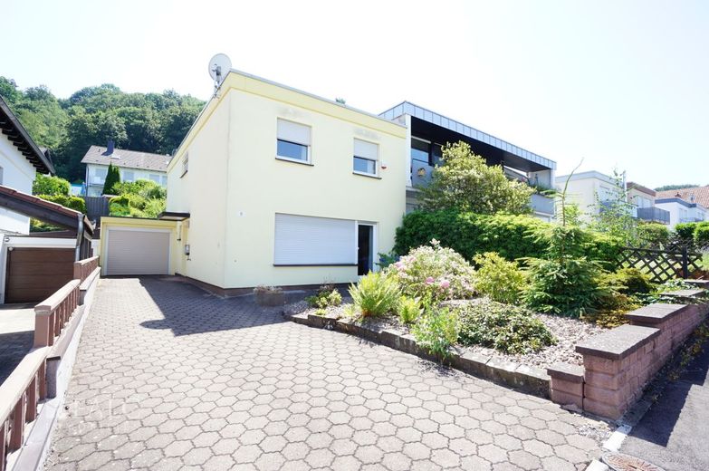 Familienhaus in Homburg- Kirrberg zu verkaufen! – Außenansicht