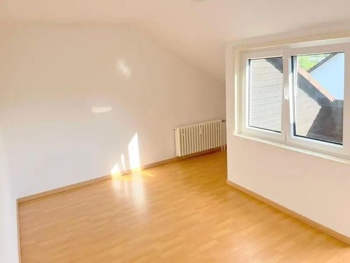 Gepflegte 3 Zi.-Wohnung mit Balkon gegenüber Bathildis-Krankenhaus / Nähe Phoenix (1011/09) – Bild 10