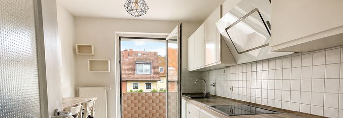 3- Zimmer Wohnung mit Balkon – Küche mit Balkonzugang