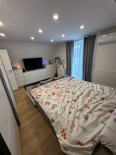 Provisionsfrei - Bezugsfertiges Einfamilienhaus mit großem Garten und Erweiterungspotenzial – Schlafzimmer