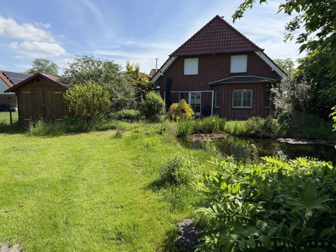Schickes Landhaus mit sehr großem Grundstück - ohne Käuferprovision – फोटो 1