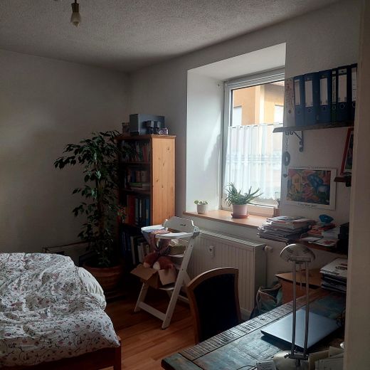 Casa plurifamiliare a Kempten, Sankt Mang con 8 appartamenti, 3 garage e potenziale di ampliamento – Schlafzimmer Whg EG 