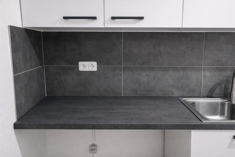 Platz für Wasch-Spülmaschine