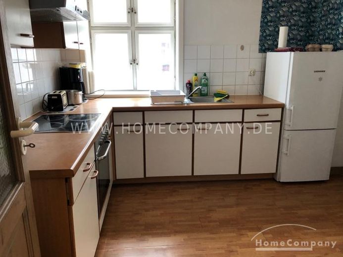 Bellissimo appartamento di 5 locali, arredato, ottime dotazioni. Cortile interno utilizzabile. – 212d9c248812539d8b66da77bbea13f4aaa578c5.jpg