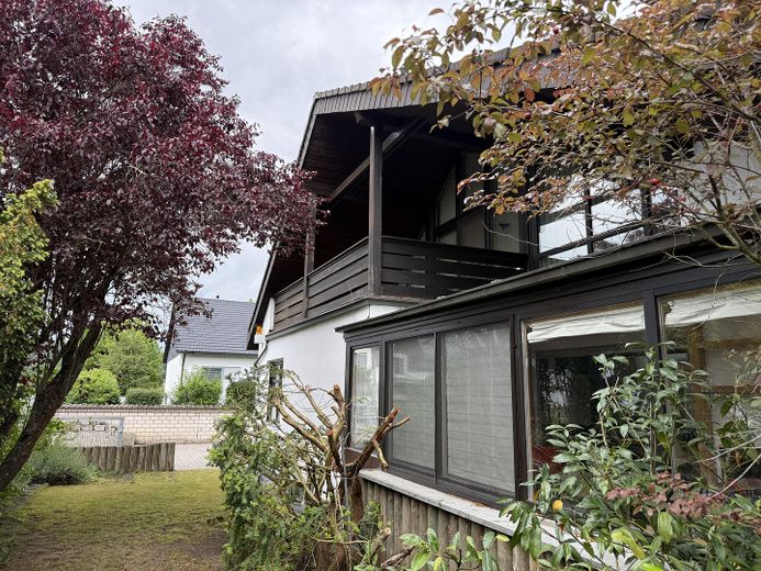 Westseite mit Wintergarten