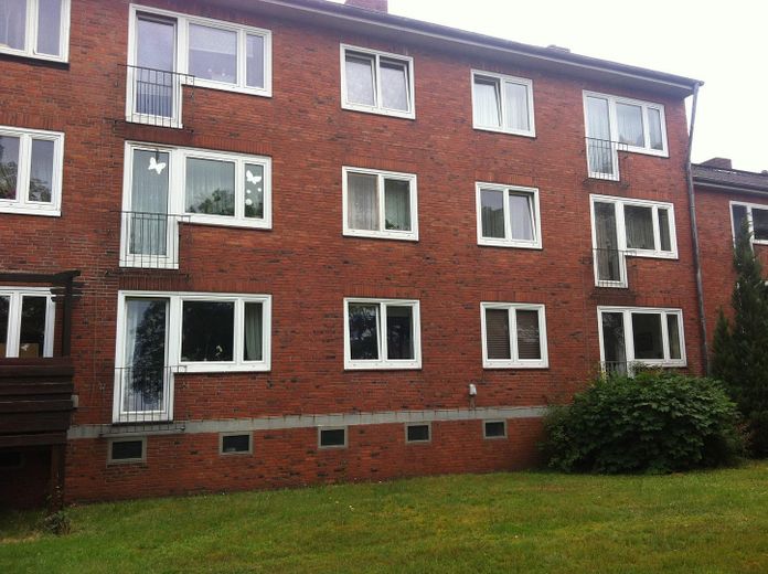 Renditestarkes Immobilienpaket mit 29 Einheiten und 5.159 m² Grundstück – Foto 2