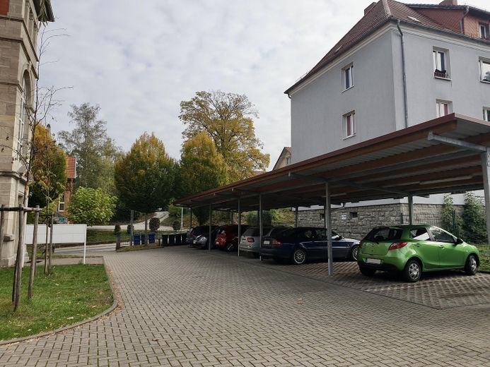 Attraktive Dachgeschosswohnung in charmanter Stadtvilla – Foto 8