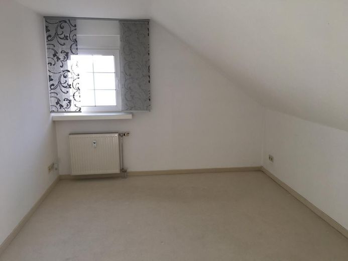 Maisonette mit gehobener Ausstattung und Tiefgarage (Nutzfläche ca. 60m²) – Schlafzimmer