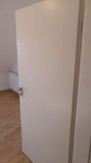 Topsanierte DG Wohnung, WG geeignet, Einbauküche, zentral – Foto 21