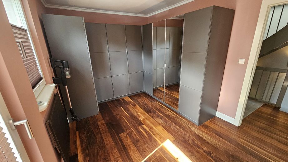 Ankleide (Schlafzimmer 2)