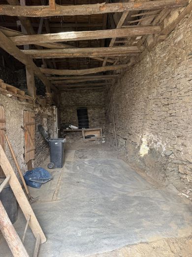 Gut erhaltenes Bauernhaus sucht neue Liebe – Garage(Scheune)