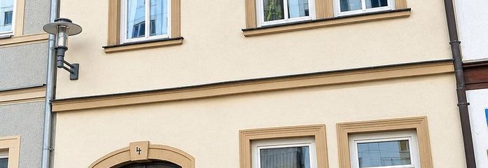 شقة من غرفتين في مبنى قديم مع حديقة خاصة وتراس، مطبخ مجهز، مناسبة للسكن المشترك – مدينة فايمار القديمة – Jakobsplan