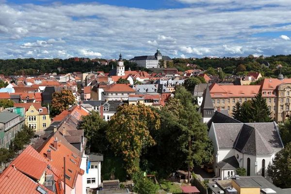 Small portfolio consisting of 2 apartment buildings in Weißenfels on the Saale