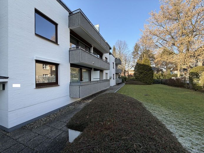 *2 Zimmer ETW inkl. Tiefgaragenstellplatz für Investoren mit Zukunftsperspektive !!!* – Zuwegung links
