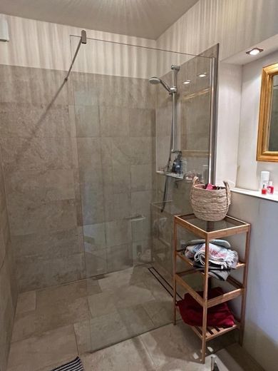 Dusche
