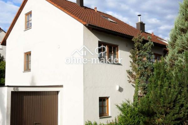 Provisionsfrei - Reiheneckhaus mit Garten, Garage & neuem Dach in Reutlingen Betzingen