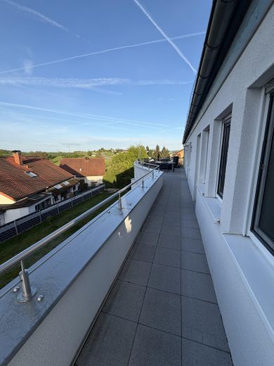 Penthouse-Feeling: 123 m² Design-Refugium aus 2 Einheiten mit XXL-Südterrasse (Provisionsfrei) – Foto 25