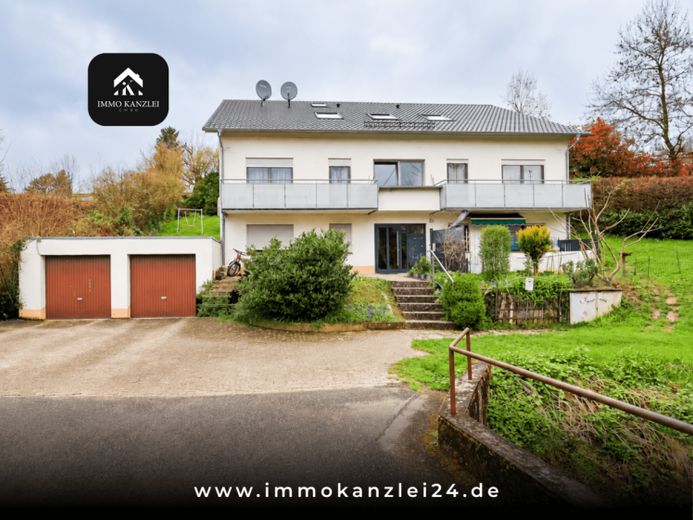 Inversión inmobiliaria en Offenburg-Zell-Weierbach: 6 viviendas, totalmente alquiladas, parcela de 911 m² – Foto 1