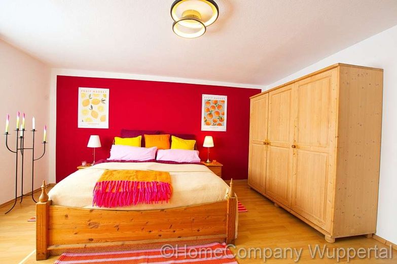 Schöne 3-Zimmerwohnung mit DSL-Wifi und PKW-Stellplatz in Solingen-Gräfrath – 3cf9818114857270993d6b6e2494cb24633df0da.jpg