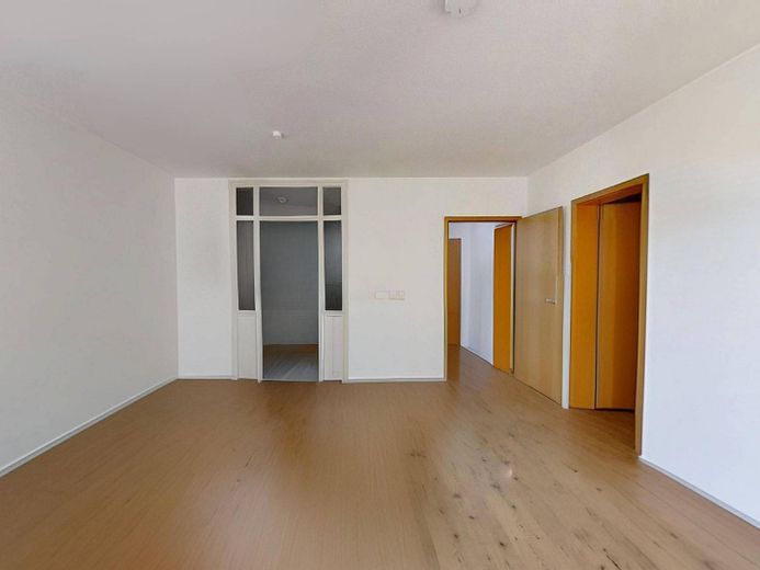 ** Luminoso appartamento di 2 locali con BALCONE a Hellerhof ** – Ansicht II: Wohn- und Esszimm…