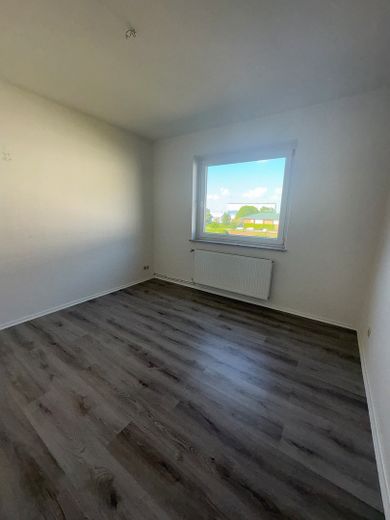 Bremerhaven-Mitte’de balkonlu güzel 2 odalı daire – Zimmer 1