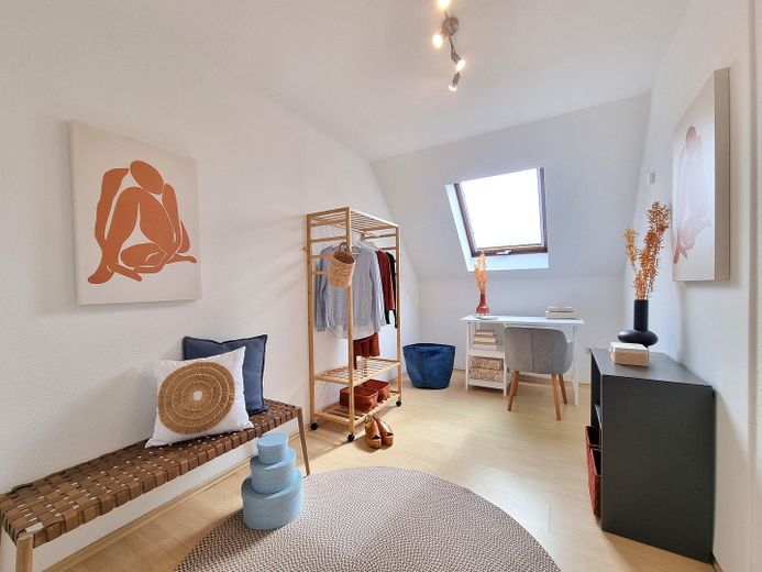 Schönes Reihenendhaus in zentraler Lage -PROVISIONSFREI- – Ankleidezimmer