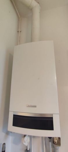 Gastherme mit Warmwasserbereit