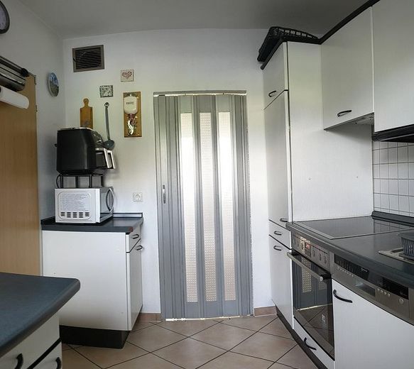 Modernisiertes Reihenmittelhaus in ruhiger Lage – Küche EG