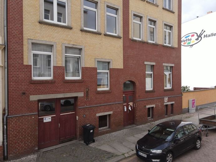 Gut geschnittene 3-Raumwohnung nur unweit vom Hauptbahnhof! – Straßenansicht
