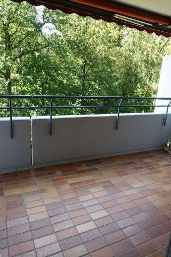Très bel appartement de 3 pièces accessible aux personnes à mobilité réduite avec vue sur la verdure – Photo 5
