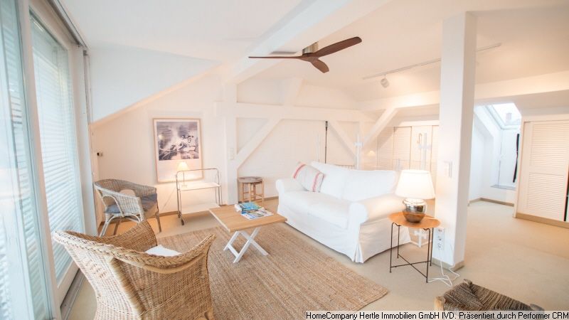 Ruhig und charmant möbliert in toller Altbau Maisonette-Wohnung für 3 -7 Monate in der Wiehre, Freiburg – d15cc562bf70aeca28dfad0090389a3629aa2aaa.jpg