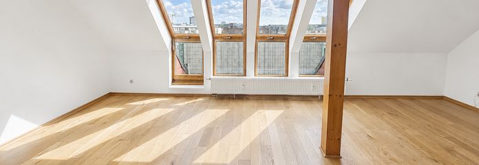 ¡Sin comisión! Última planta, 91m², 2 terrazas, 2,5 habitaciones – Wohnen mit Ateliercharakter